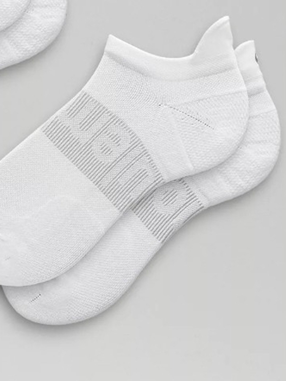 Lululemon Power Stride Tab Socks – White – Worn Once